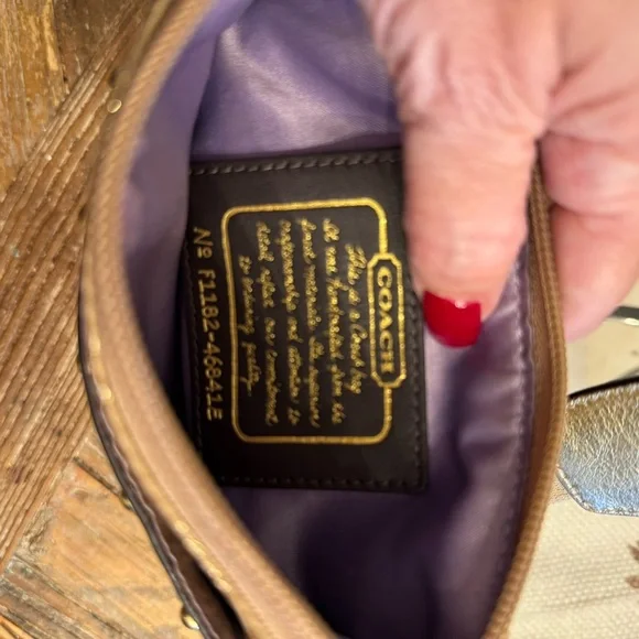 Coach Crossbody - Picture 11 of 15